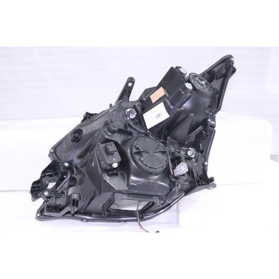 29-319☆前期 HID ANH20W ヴェルファイア☆右ヘッドライト 2.4V 2.4X