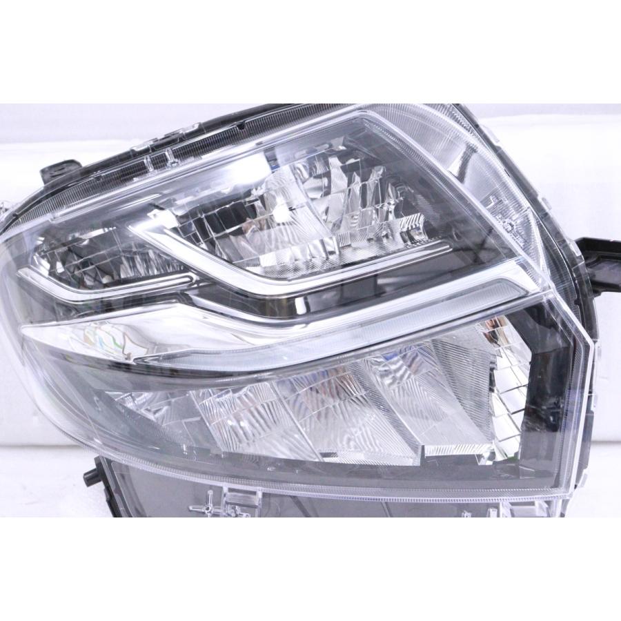 29-870☆【値下】美品 LED LA650S タントカスタム☆右ヘッド
