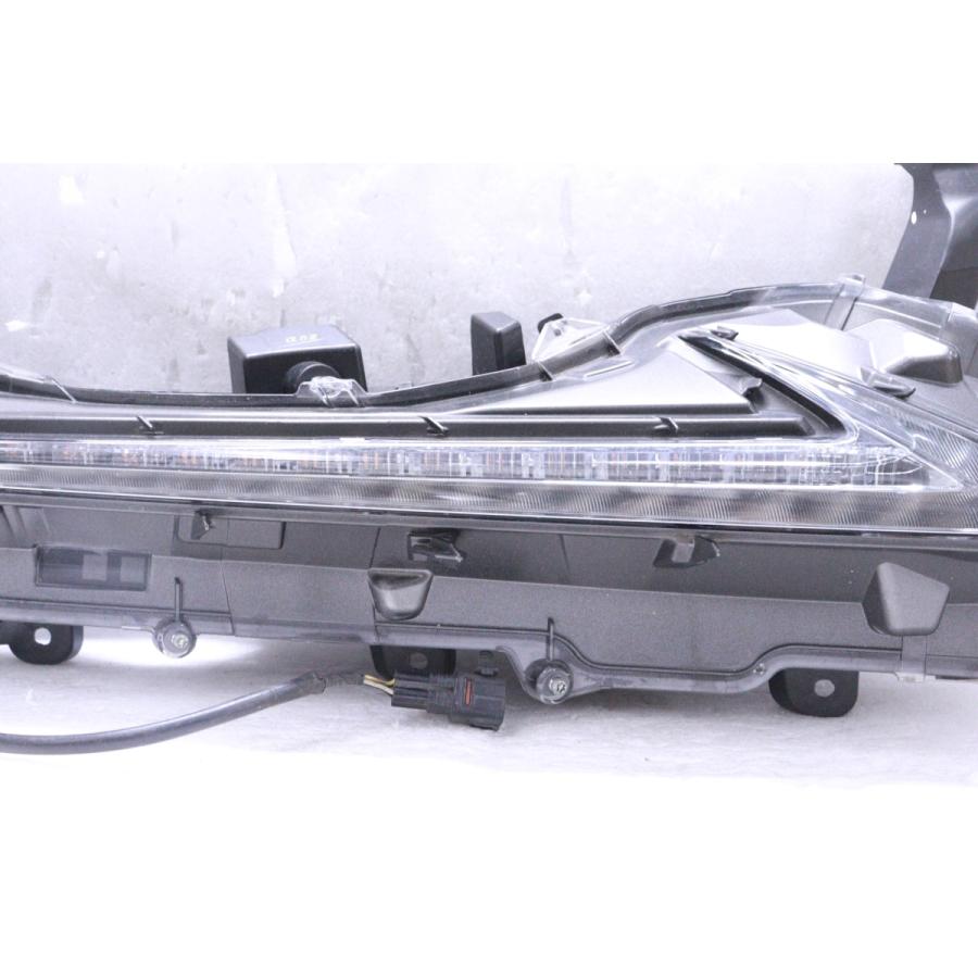 2X-1320☆【値下】美品☆後期 LED AGZ10 レクサスNX☆右ウィンカー