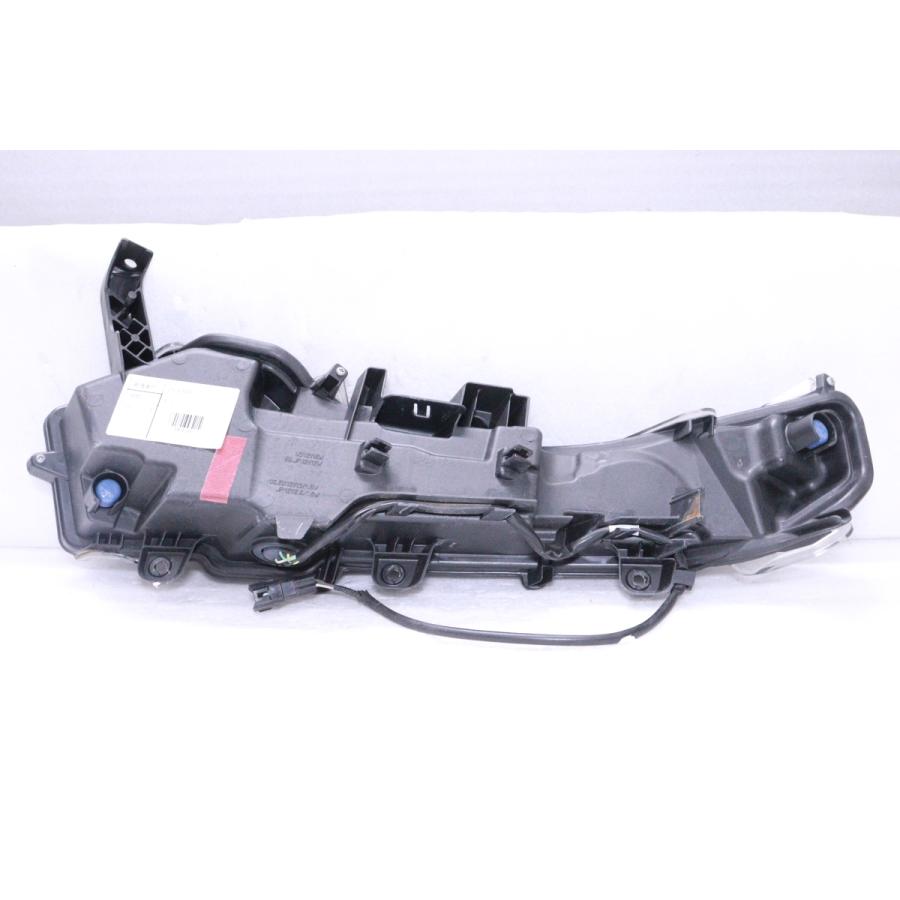 2X-1320☆【値下】美品☆後期 LED AGZ10 レクサスNX☆右ウィンカー