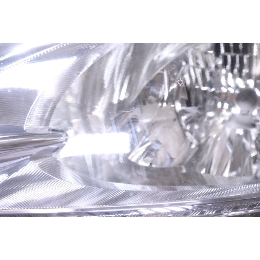 2X-1763☆【値下】後期 HID GP1 フィットハイブリッド☆左ヘッドライト