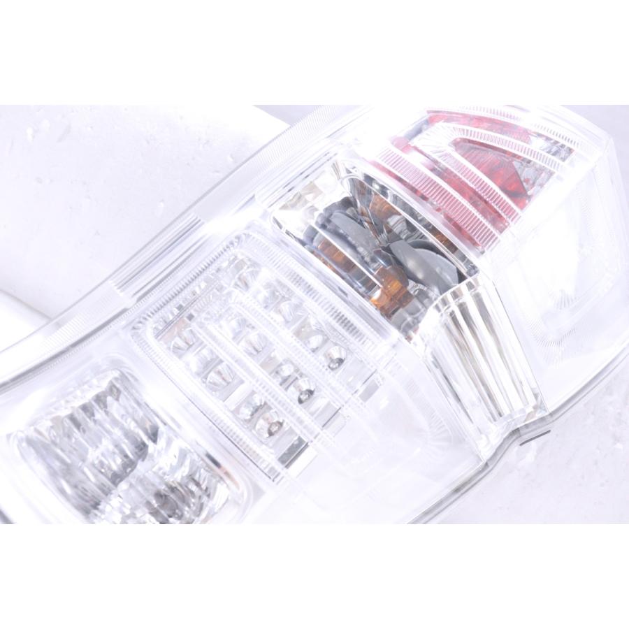 2X-1808☆美品 前期 LED RK5 ステップワゴンスパーダ☆右テール