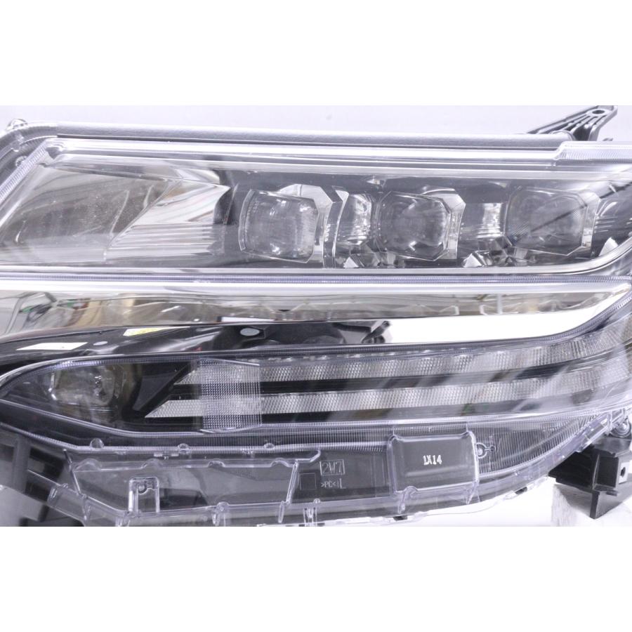 トヨタ純正　後期 LED AGH30W アルファード　30系 右ヘッドライト 2X-2468☆美品☆後期 LED AGH30W アルファード☆左右ヘッドライト