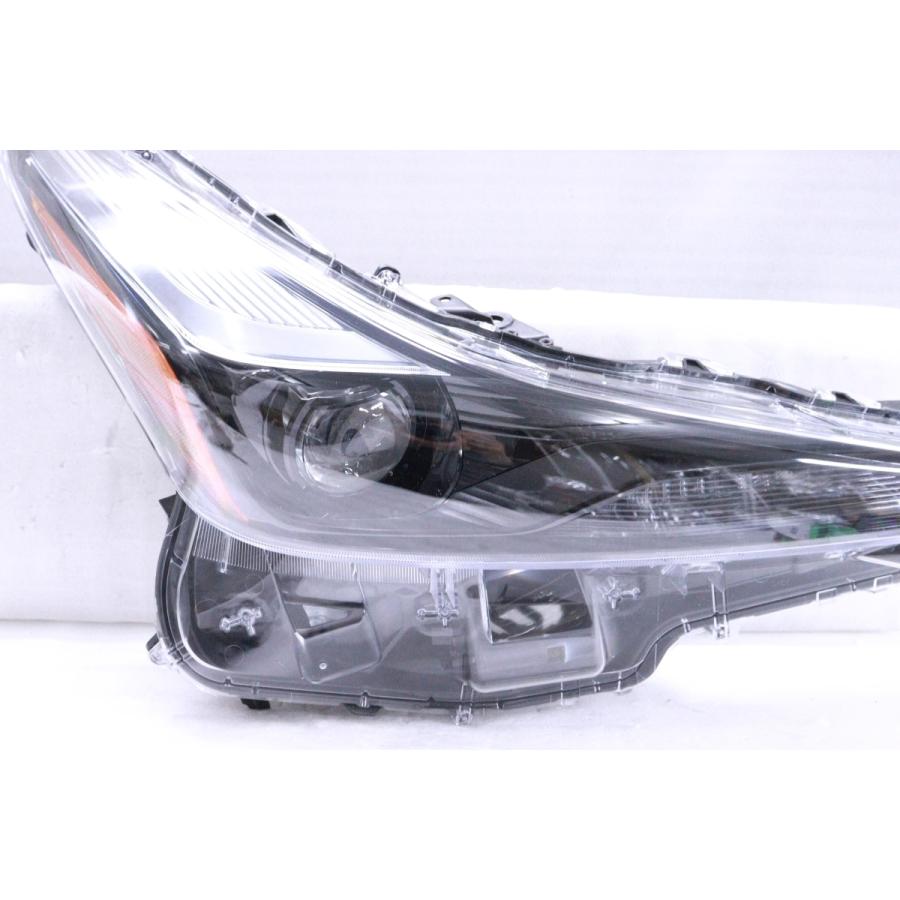 トヨタ プリウス ZVW51 後期型 LED ヘッドライト TOYOTA 2X-987☆極上品 後期 LED ZVW51 プリウス☆右ヘッドライト ブラック