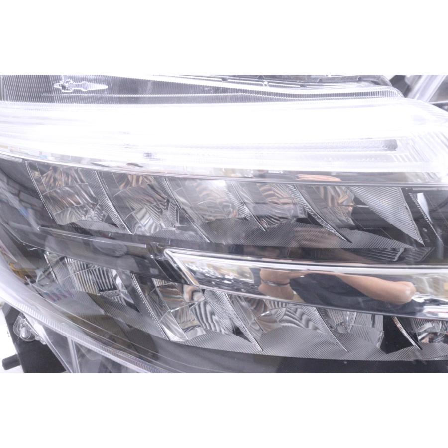 30-1170☆美品☆後期 LED M900A ルーミーカスタム☆左右ヘッドライト 