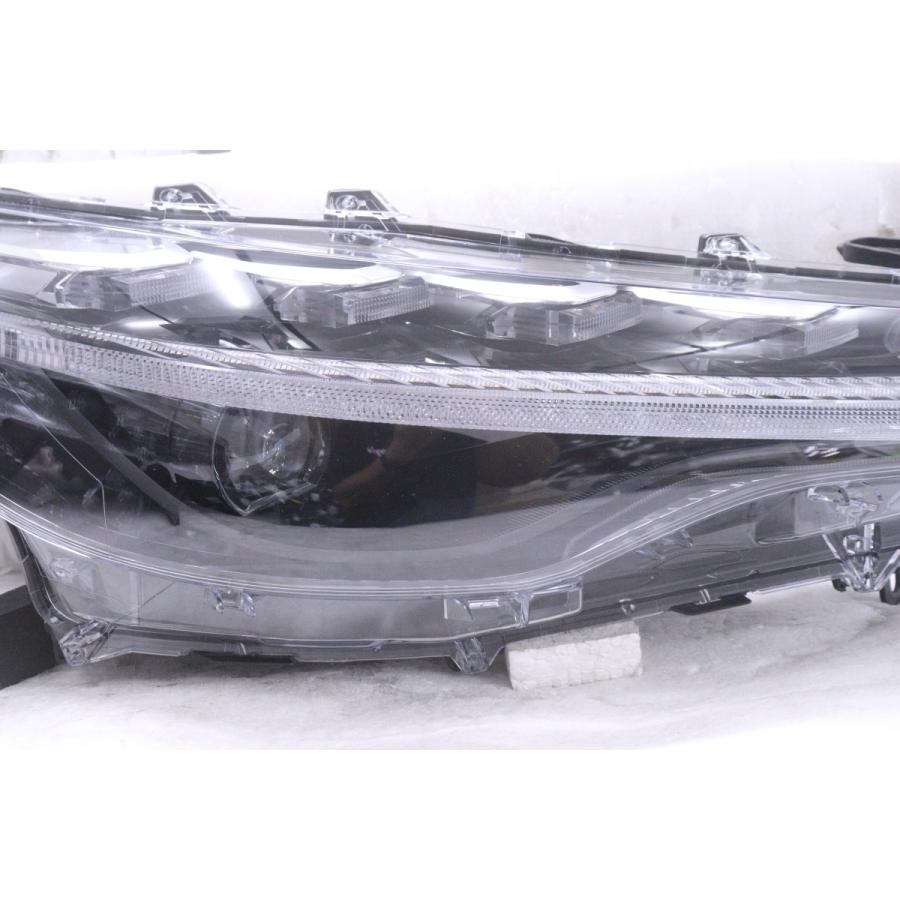30-1351☆【値下】LED ZSG10 カローラクロス☆右ヘッドライト HASCO 16