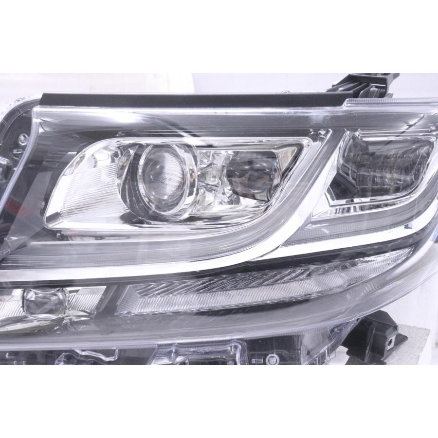 アルファード(AYH30)・左3眼ヘッドランプユニット（ジャンク品） Yahoo!オークション -「30系アルファードヘッドライト」(トヨタ