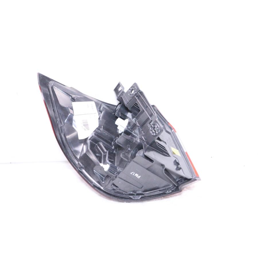 30-1927☆【値下】美品☆LED GR1 フィット eHEV☆右テールライト
