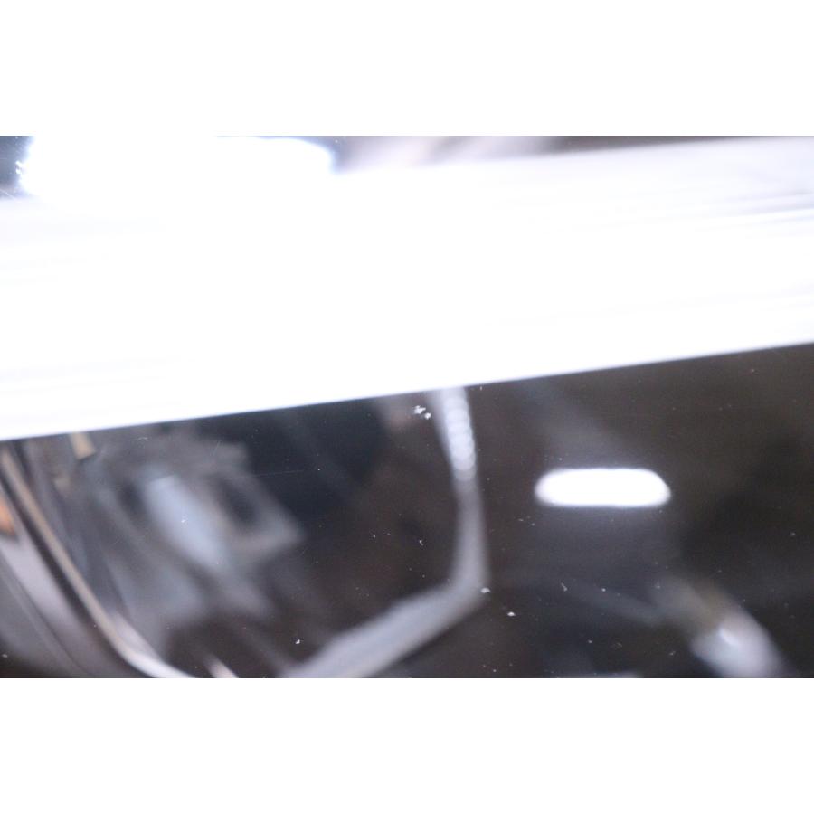 30-481☆【値下】後期 LED MB VOLVO V40☆右ヘッドライト 31677025