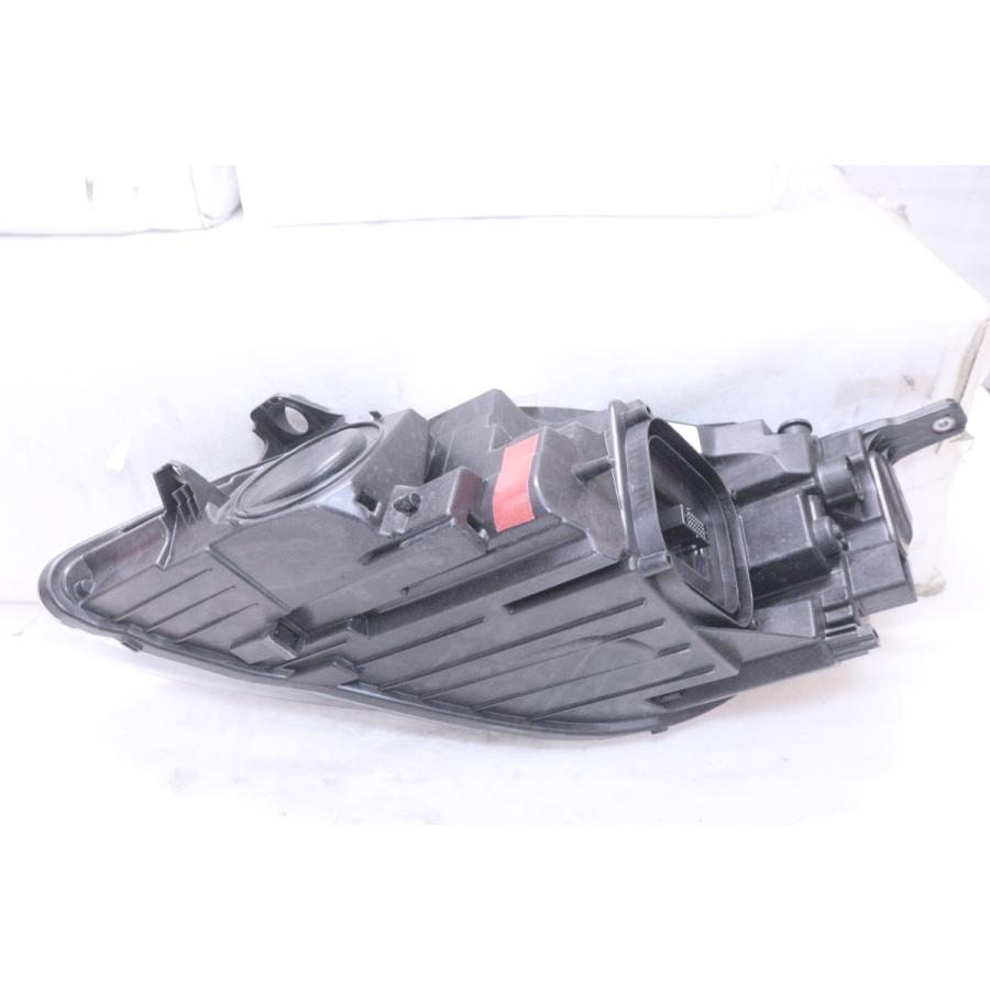 30-481☆【値下】後期 LED MB VOLVO V40☆右ヘッドライト 31677025