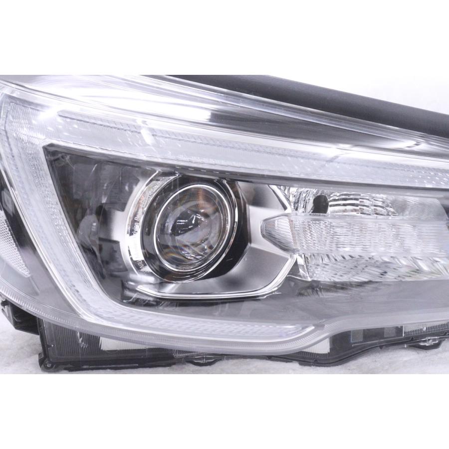 30-727☆【値下】美品☆前期 A年改 B年改 LED SK9 フォレスター HV☆右