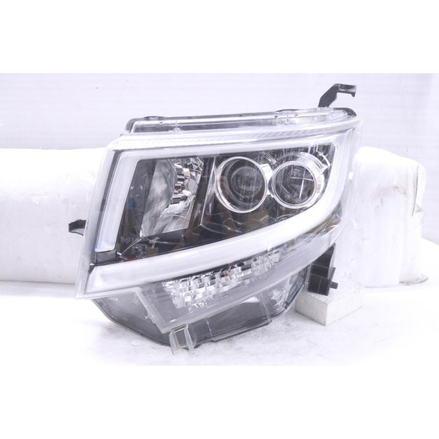 30-900☆【値下】前期 LED LA150S ムーヴカスタム☆左ヘッドライト