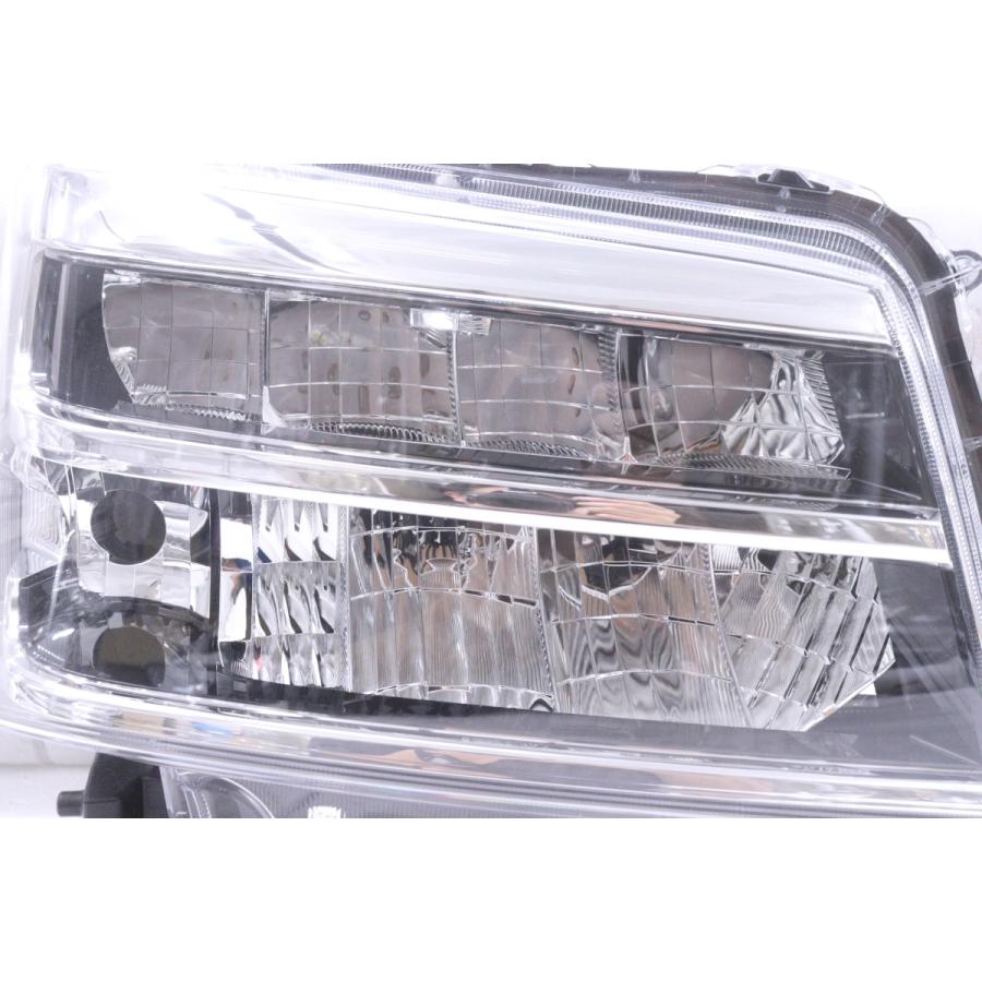 即決 ハイゼットカーゴ S700V LED 右ヘッドライト 純正 81130-B5190