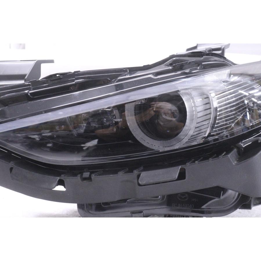 30-956☆美品☆LED BP系 MAZDA3 セダン ファストバック☆左ヘッド