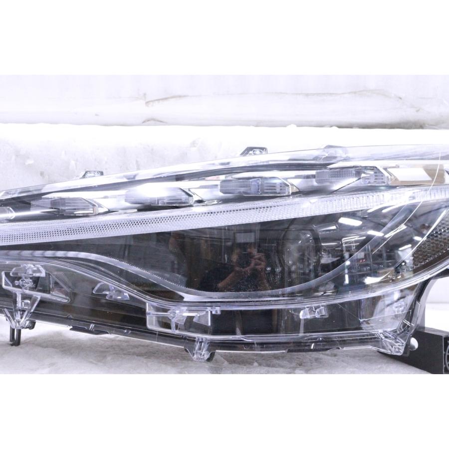31-805☆美品☆LED ZSG10 カローラクロス☆左ヘッドライト HASCO 16 
