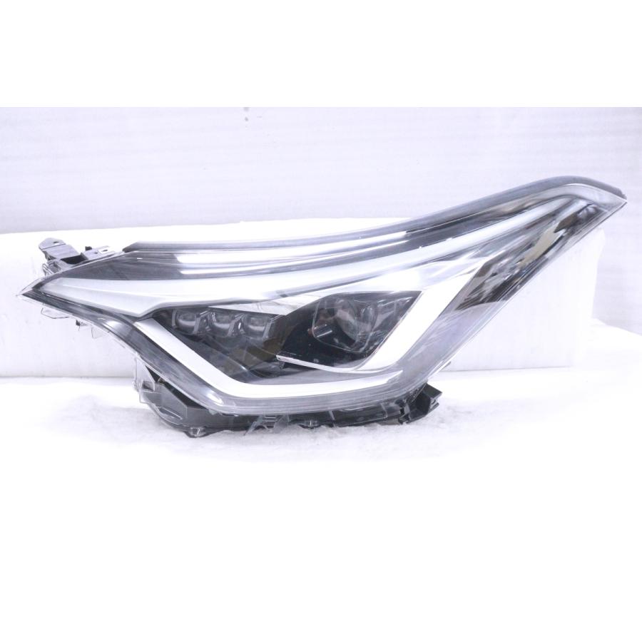 左右CHRヘッドライト 31-814☆【値下】美品☆後期 LED ZYX11 C-HR☆左ヘッドライト KOITO 10