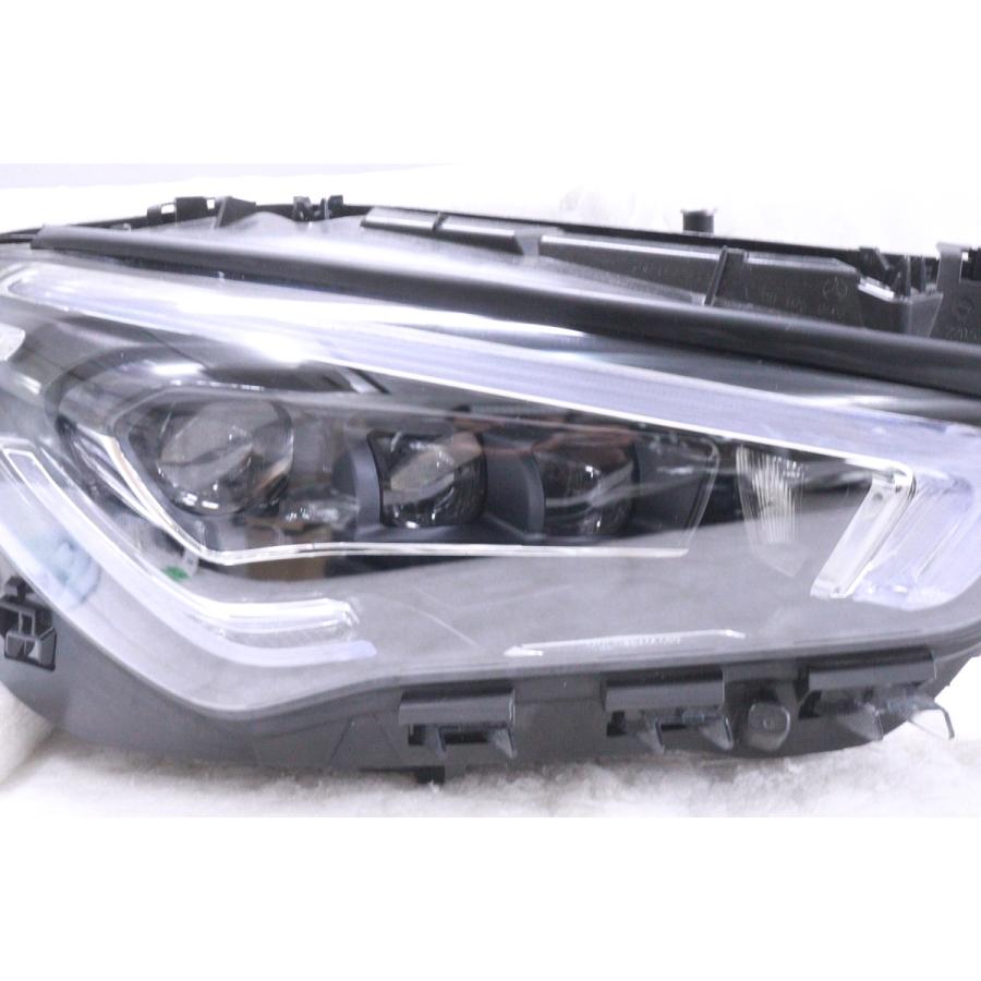 31-996☆LED C118 ベンツCLAクラス☆右ヘッドライト A 118 906 72 01