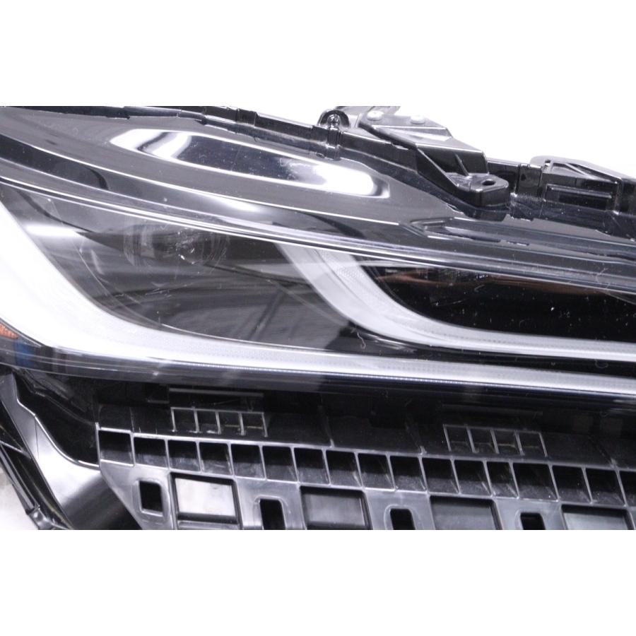 ☆中古品☆ トヨタ純正 ハリアー 80系 MXUA80/MXUA85 右 LEDヘッド