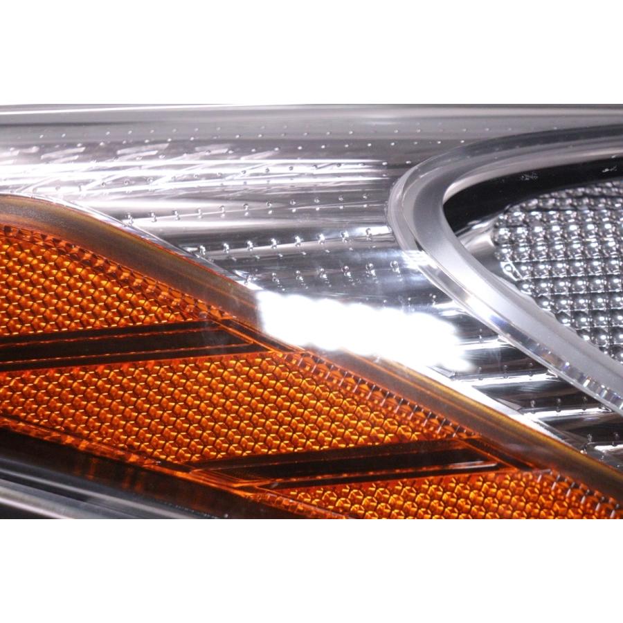 32-215☆前期 LED ZVW50 プリウス☆右ヘッドライト KOITO 47-75 打刻
