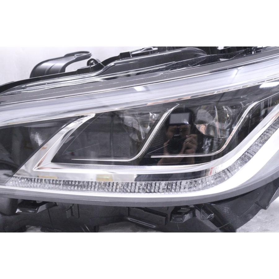 32-36☆美品☆LED ARS220 クラウン RS☆左ヘッドライト KOITO 30 32-36☆美品☆LED ARS220 クラウン RS☆左ヘッドライト KOITO 30