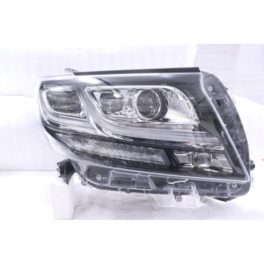 トヨタ　30 アルファード/S系　前期　右ライト/右ヘッドライト 【カ】 32-889☆美品☆前期 LED AGH30W アルファード S SA☆右ヘッドライト