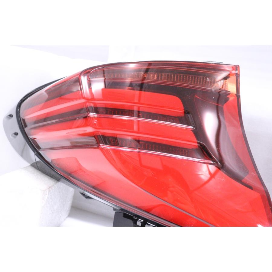 C-HR NGX-50 純正テールライト 33-1119☆【値下】美品☆後期 LED NGX10 C-HR☆左右テールライト KOITO