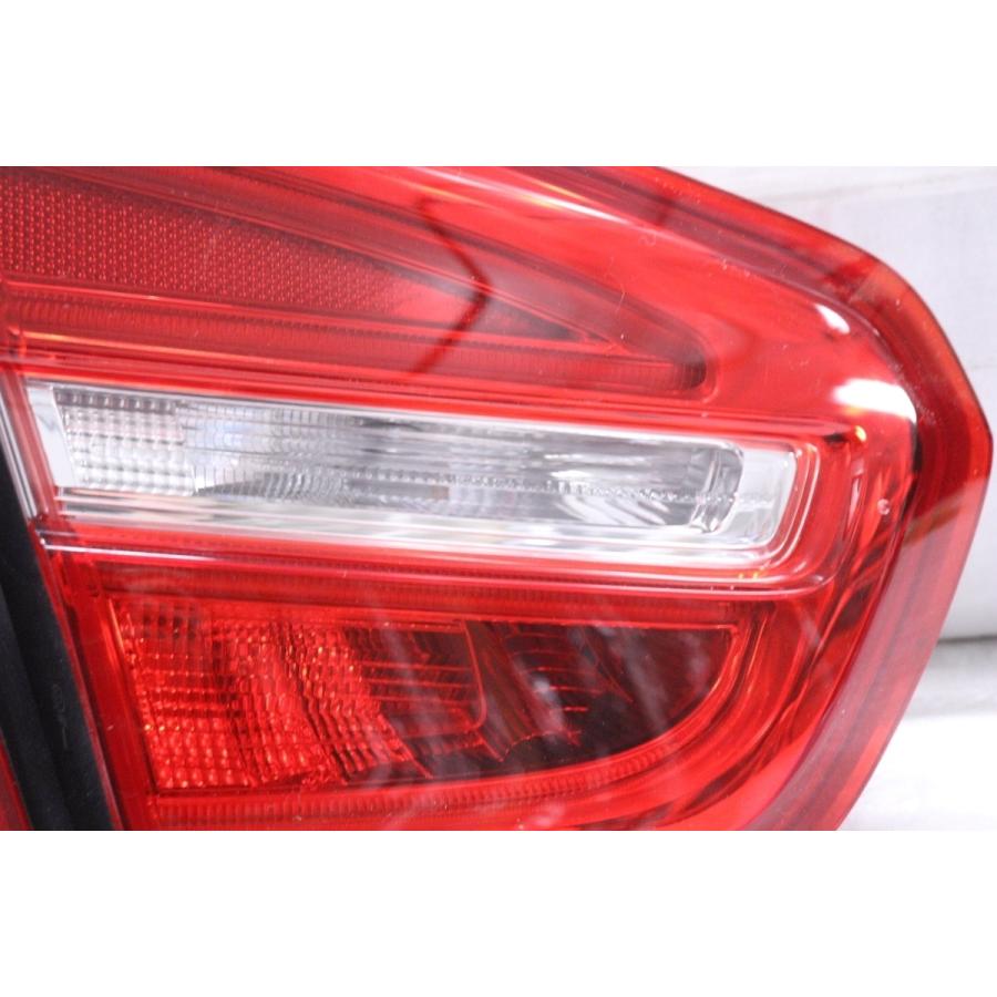 33-142☆美品☆前期 LED X156 ベンツGLAクラス☆左右テールライト