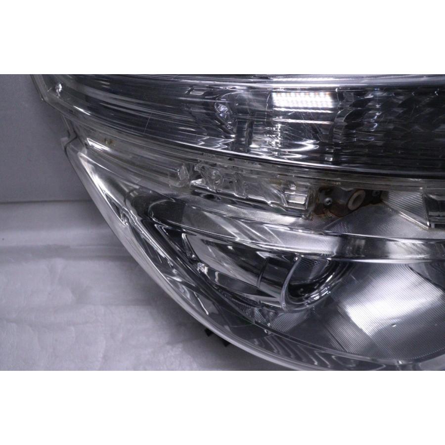 33-1725☆【値下】後期 LED C26 セレナ☆右ヘッドライト KOITO 100 