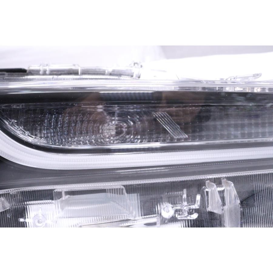 33-1806☆LED NRE210H カローラスポーツ☆右ヘッドライト KOITO 12-614
