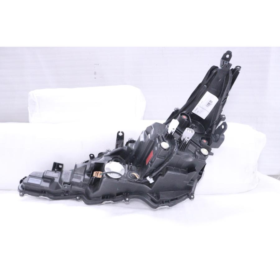 カローラ　スポーツ　NRE210H 右　ヘッドライト　KOITO 12-612 33-1806☆LED NRE210H カローラスポーツ☆右ヘッドライト KOITO 12-614