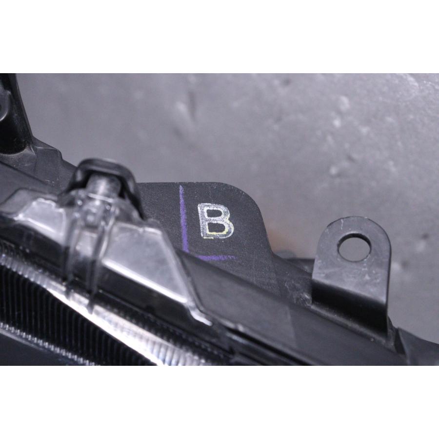 33-1806☆LED NRE210H カローラスポーツ☆右ヘッドライト KOITO 12-614