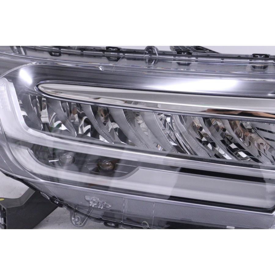 33-2359☆【値下】美品☆後期 LED RC1 オデッセイ☆右ヘッドライト 