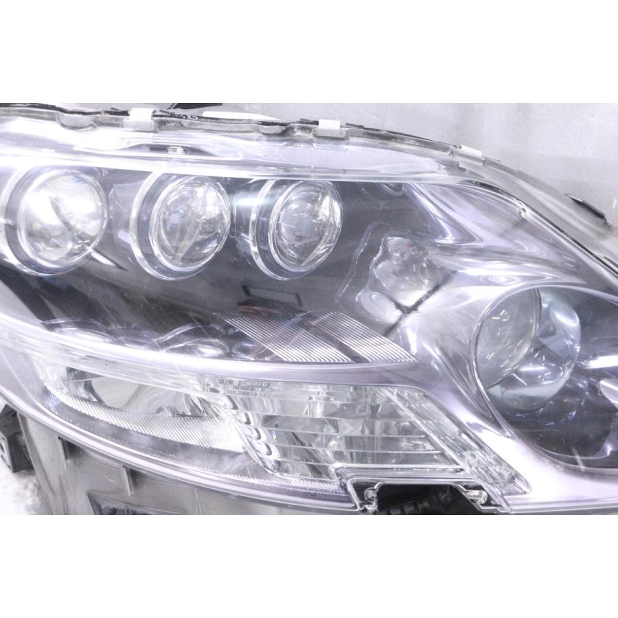 33-2619☆前期 LED UVF45 レクサスLS600h☆右ヘッドライト プリクラ無