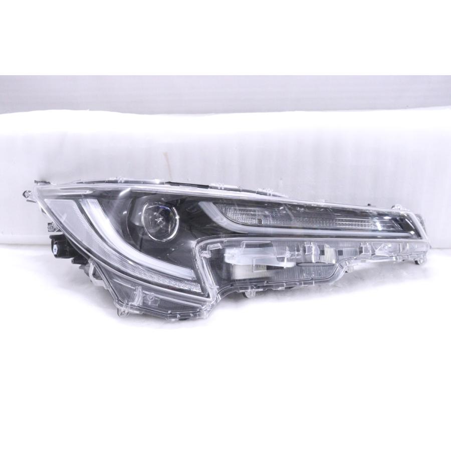 33-2670☆【値下】美品☆LED NRE210 カローラ ツーリング☆右ヘッド  