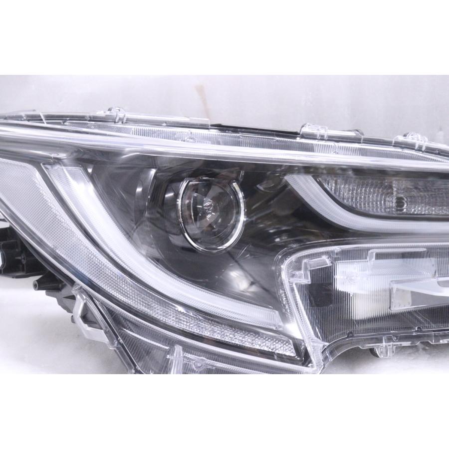 33-2674☆極上品☆LED NRE210 カローラ ツーリング☆右ヘッド
