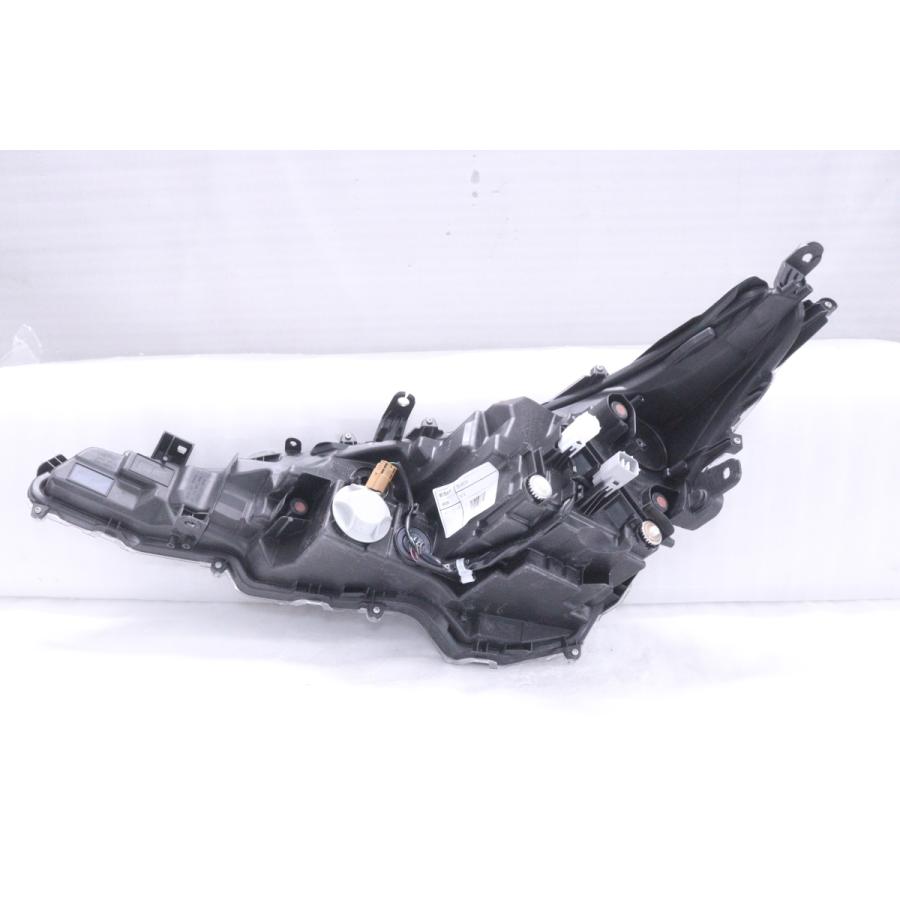 リョウトヨタ　カローラ系　右側ヘッドライト ngp-parts-o-store_80200-23001766