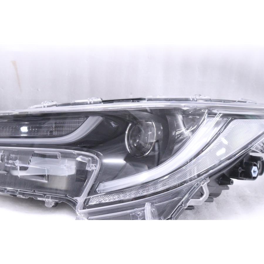 43-2374☆LED NRE210 カローラ ツーリング☆左ヘッドライト W×B KOITO