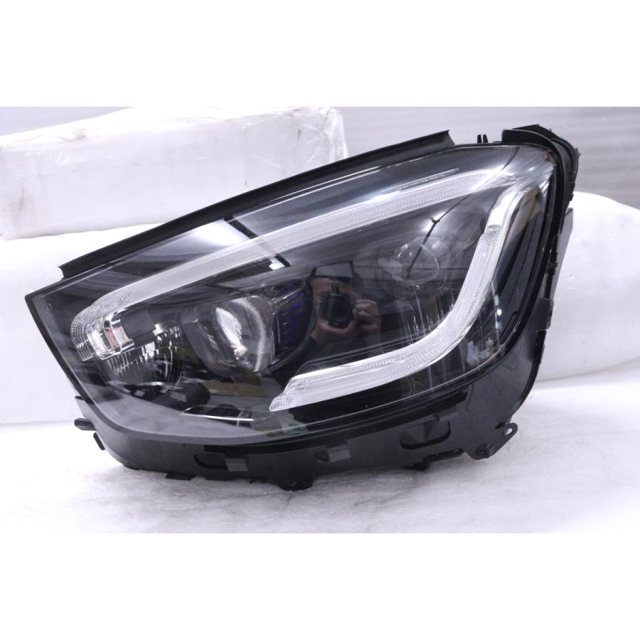 ベンツヘッドライト　GLCクラス 33-461☆美品☆後期 LED X253 ベンツGLCクラス☆左ヘッドライト A253