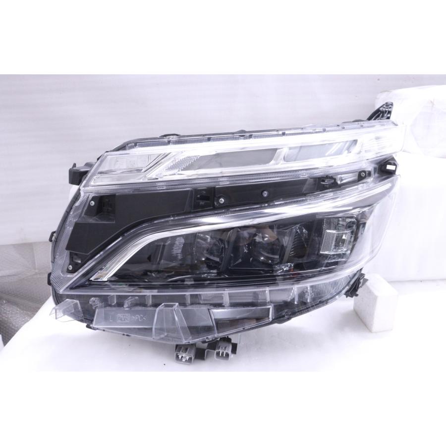 34-1001☆美品☆後期 LED 煌 ZRR80W ヴォクシー☆左ヘッドライト 