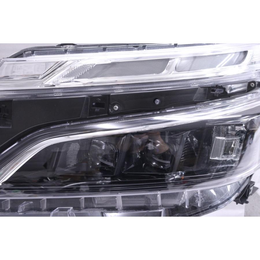 34-1001☆美品☆後期 LED 煌 ZRR80W ヴォクシー☆左ヘッドライト 