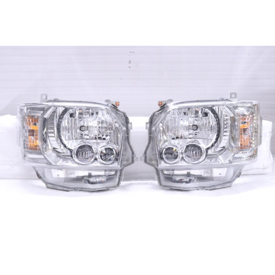 34-1800☆極上品☆4型~ LED 200 ハイエース☆左右ヘッドライト KOITO 