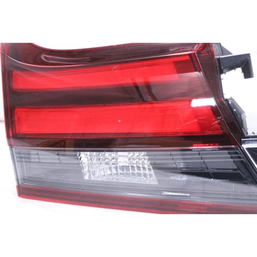 34-1967☆美品☆前期 LED GGH30W アルファード☆左右テール