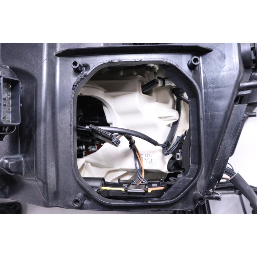 34-2265☆美品☆前期 マトリクス LED 4G アウディ A6☆右ヘッドライト