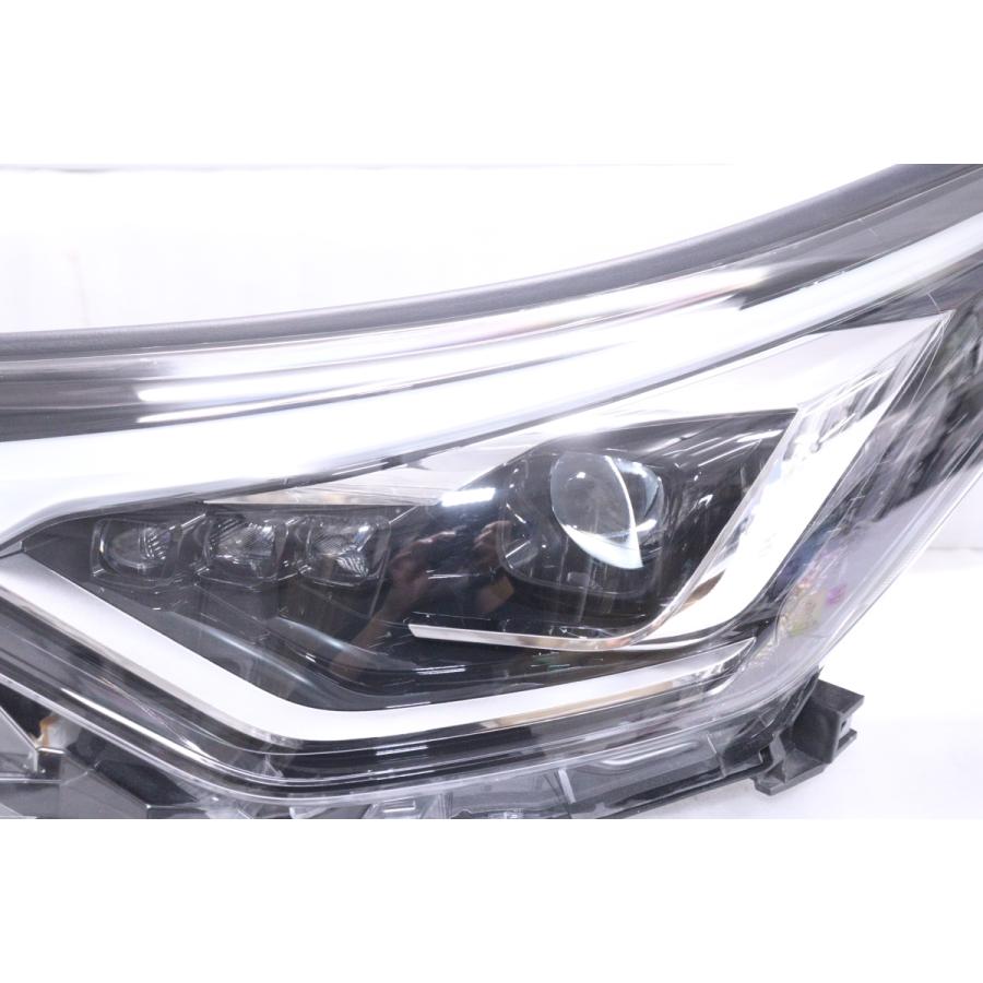 34-242☆【値下】美品☆後期 LED NGX10 C-HR☆左ヘッドライト KOITO 10