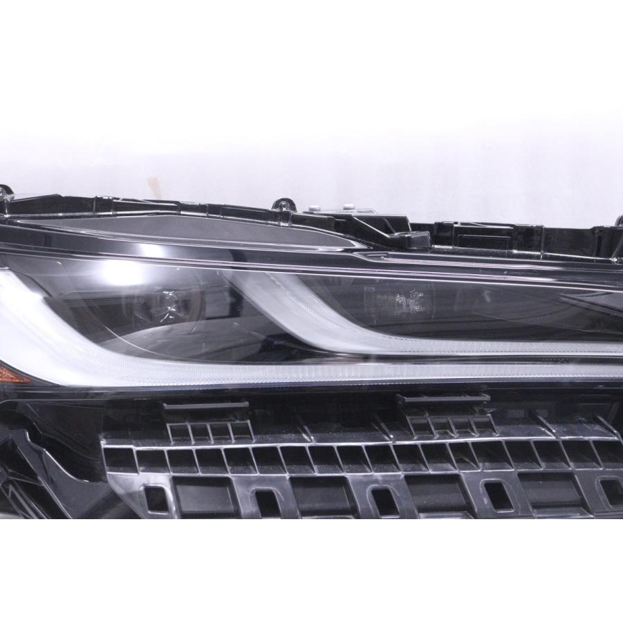 34-468☆美品☆LED MXUA80 ハリアー HV☆右ヘッドライト KOITO 48-233