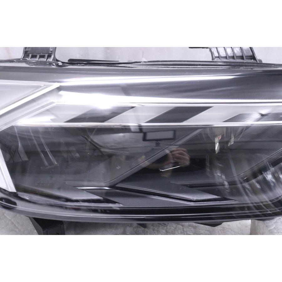 34-685☆【値下】美品☆LED GBD アウディA1 スポーツバック☆右ヘッド
