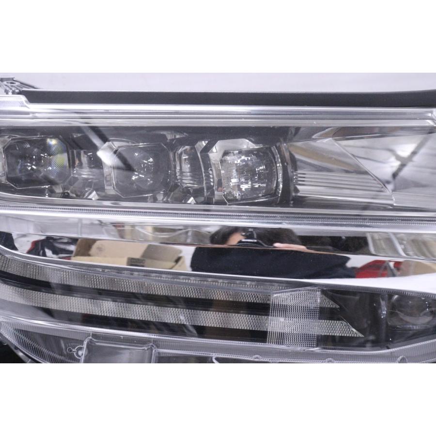 35-1134☆美品☆後期 LED AGH30W アルファード☆右ヘッドライト