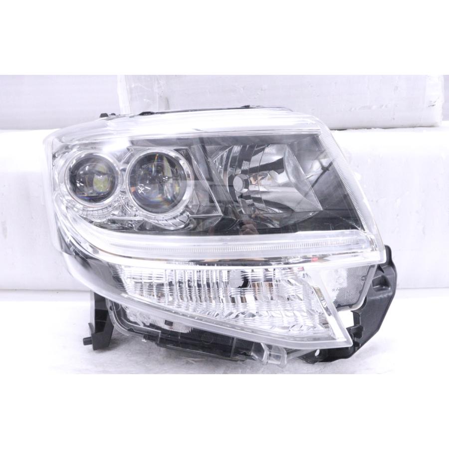 35-1420☆美品☆LED LA600S タントカスタム☆右ヘッドライト KOITO 100 