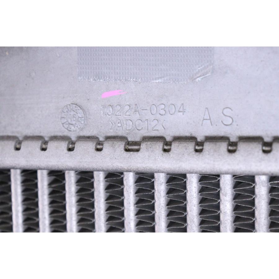 35-1822☆正常品☆E26 NV350キャラバン インタークーラー☆ワイド