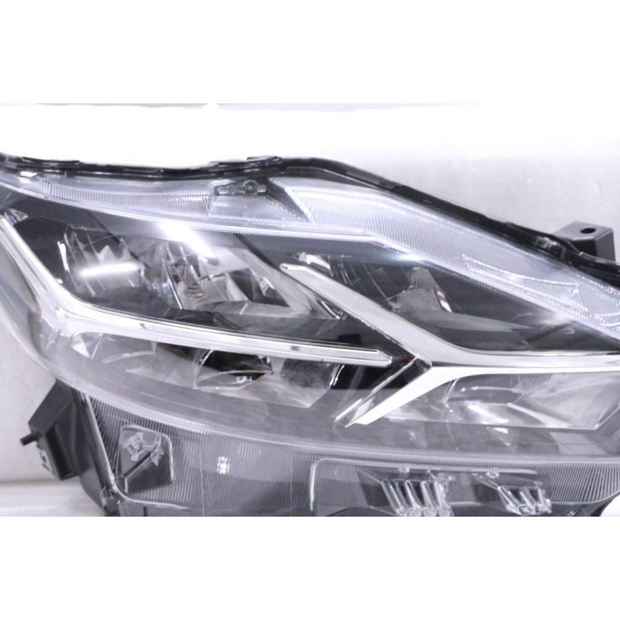 35-1972☆【値下】美品☆LED B44W デイズ☆右ヘッドライト KOITO 100 